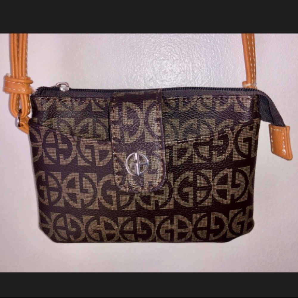 Giani Bernini Purse